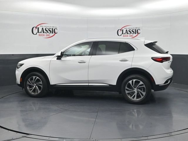 Used 2022 Buick Envision Essence w/ Safety Package image 2