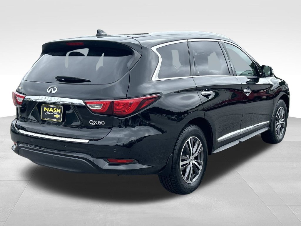 Used 2017 INFINITI QX60 Luxe w/ Premium Plus Package AWD/4WD image 3