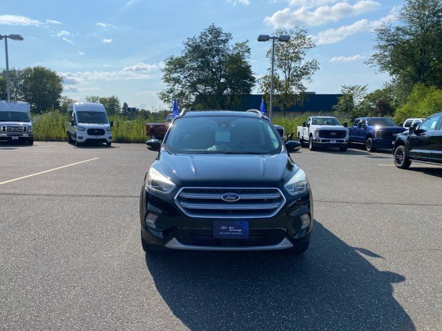 Used 2017 Ford Escape Titanium w/ Equipment Group 301A AWD/4WD image 2