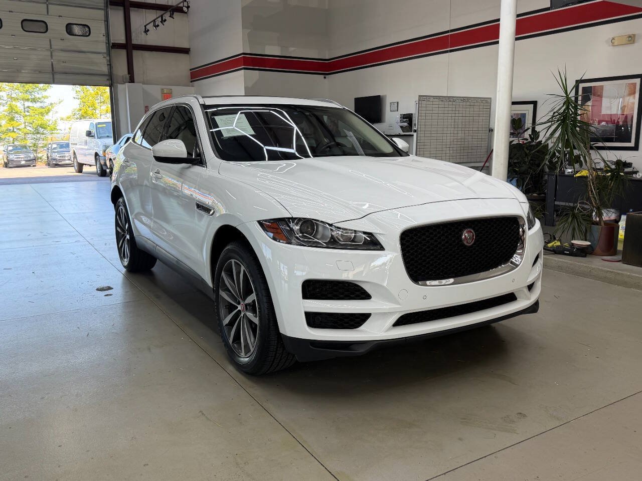Used 2019 Jaguar F-PACE Prestige