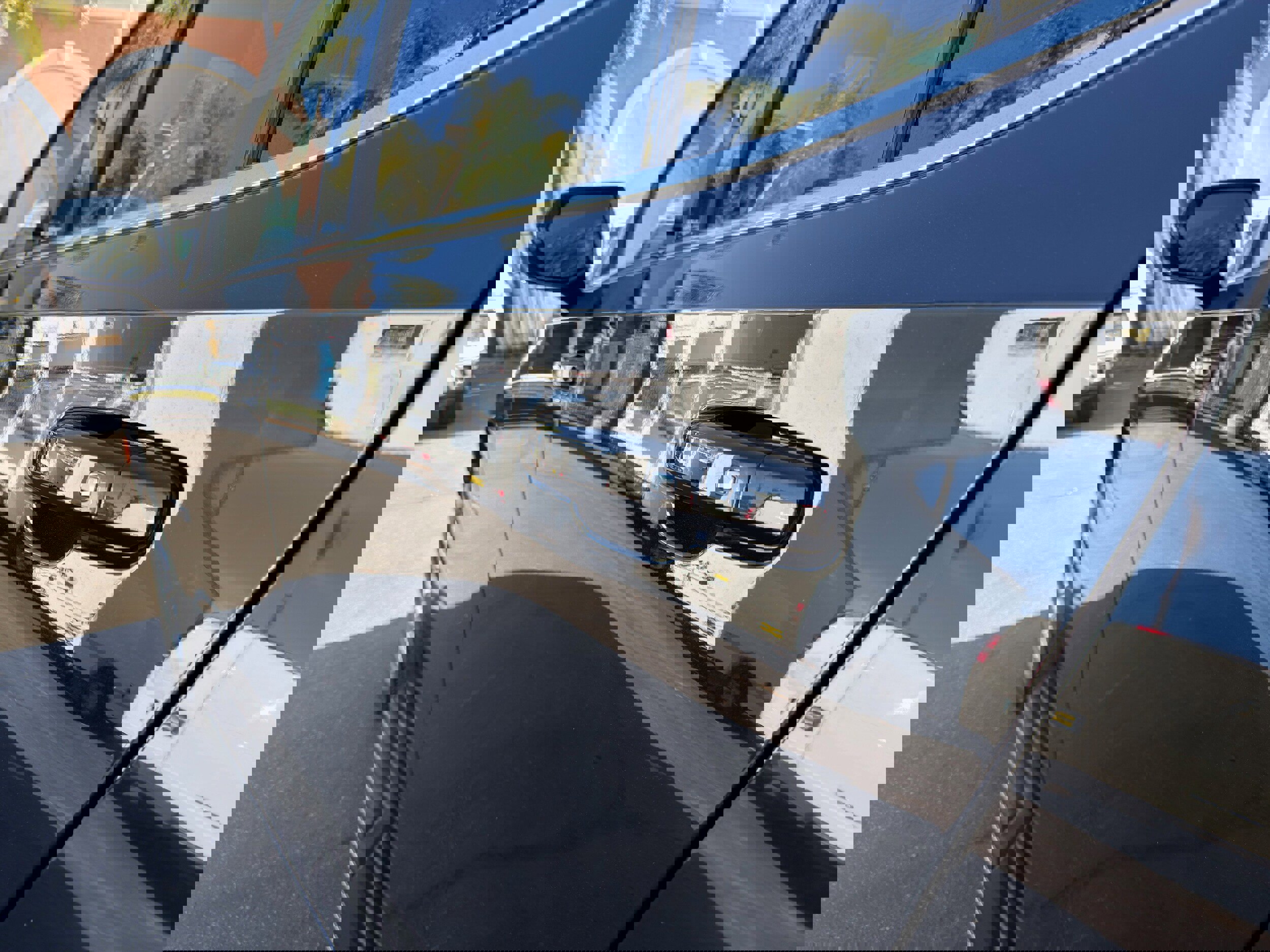 Used 2024 Chevrolet Tahoe LT image 38