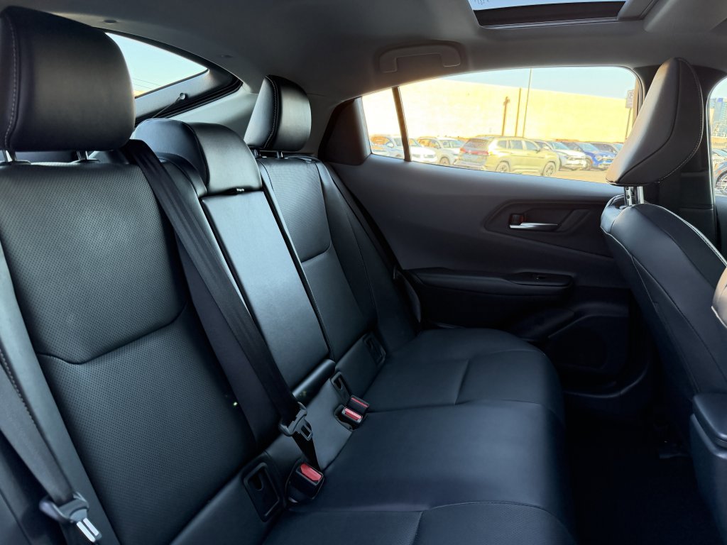 Used 2024 Toyota Prius XLE image 35