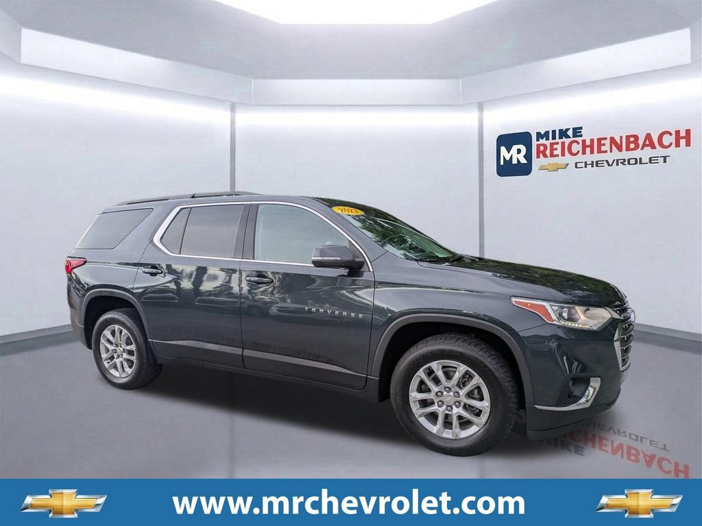 Used 2021 Chevrolet Traverse LT