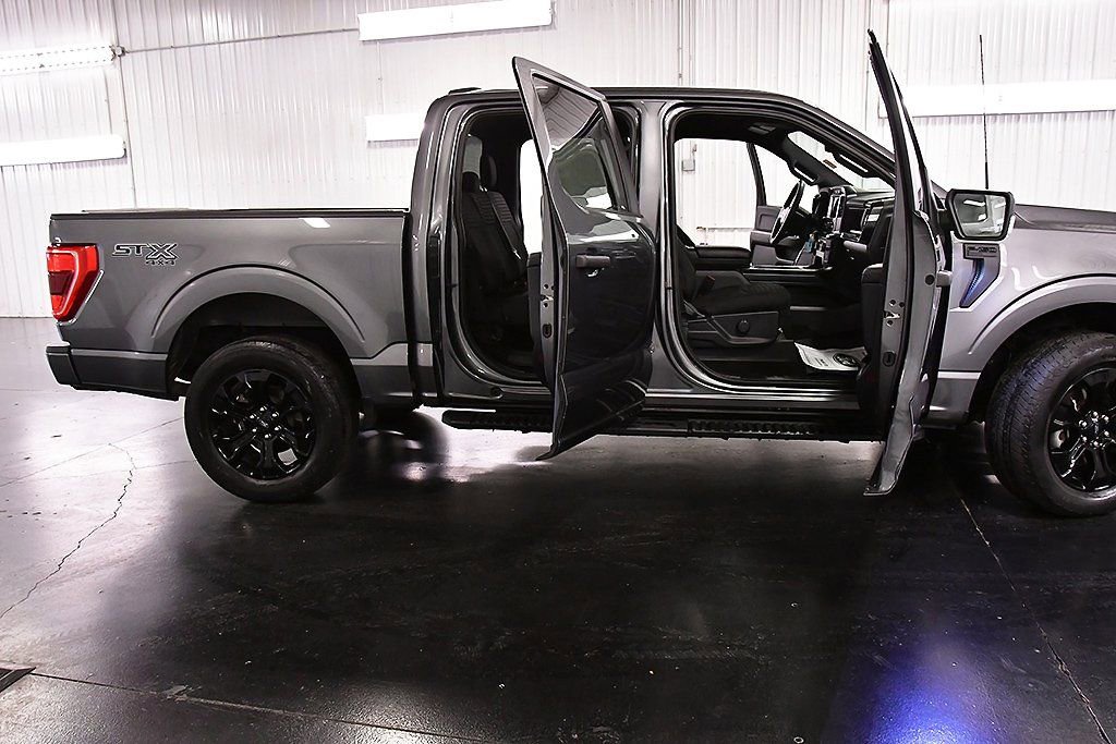 Used 2022 Ford F150 XL w/ STX Black Appearance Package image 35