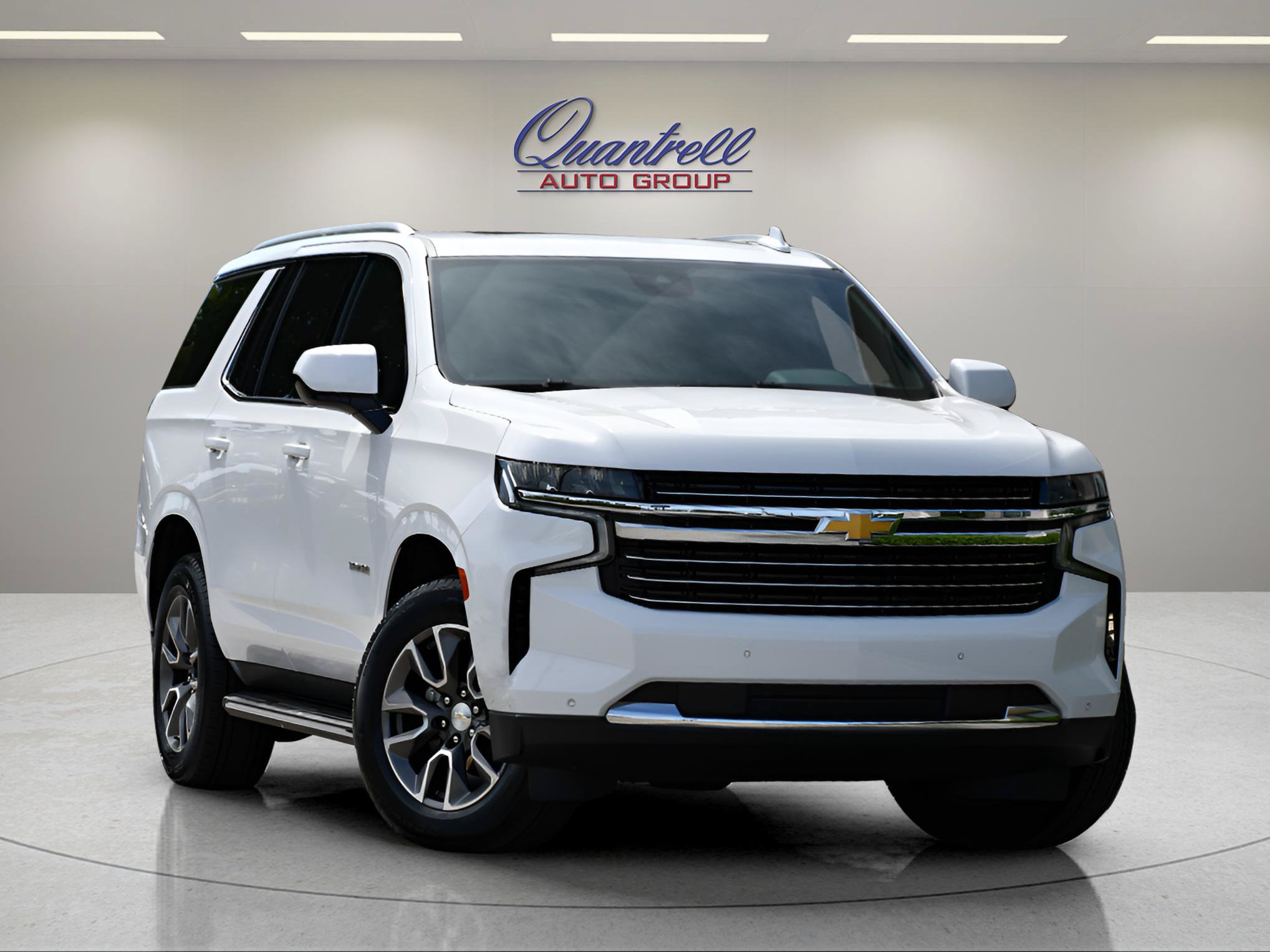 Used 2023 Chevrolet Tahoe LT AWD/4WD image 1