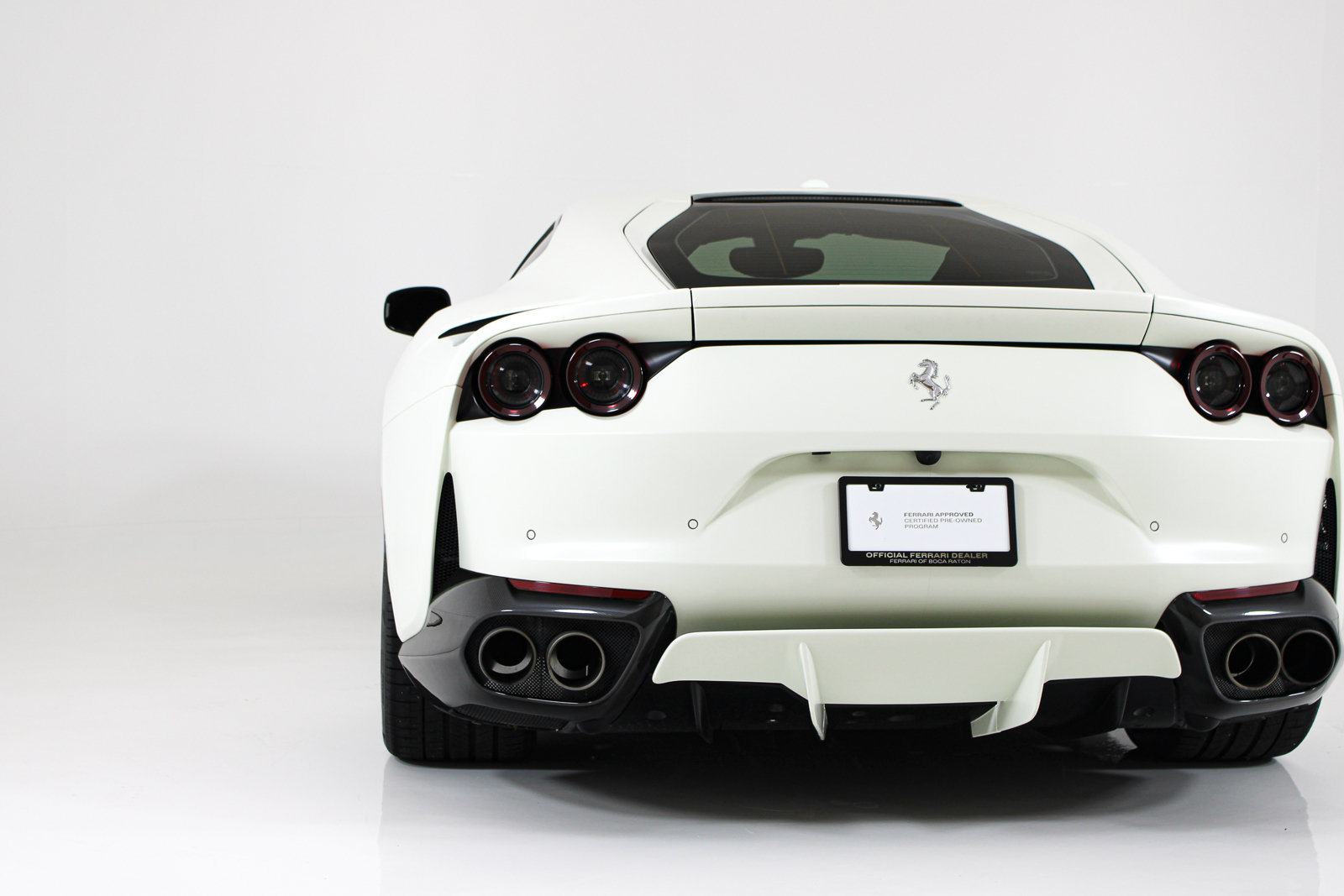 Used 2019 Ferrari 812 Superfast RWD image 19