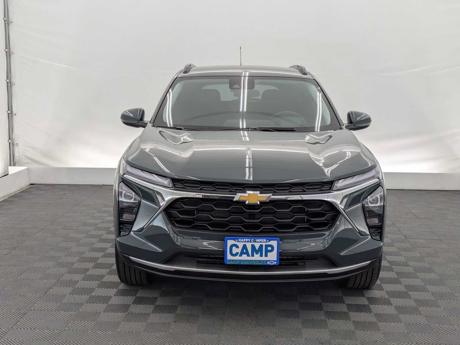 New 2026 Chevrolet Trax LT w/ Driver Confidence Package FWD image 9