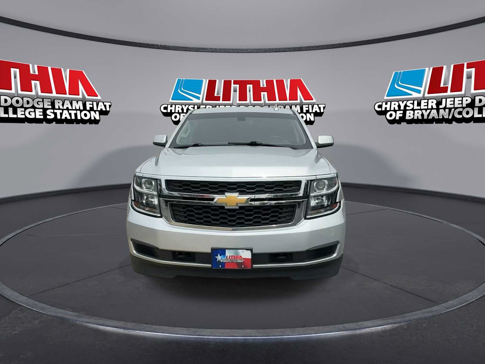 Used 2020 Chevrolet Tahoe LS w/ Skid Plate Package AWD/4WD image 3