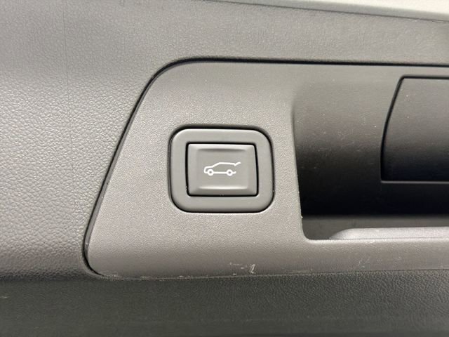 Used 2023 Buick Envision Preferred AWD/4WD image 16