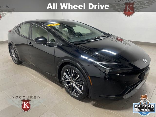 Used 2023 Toyota Prius XLE image 1