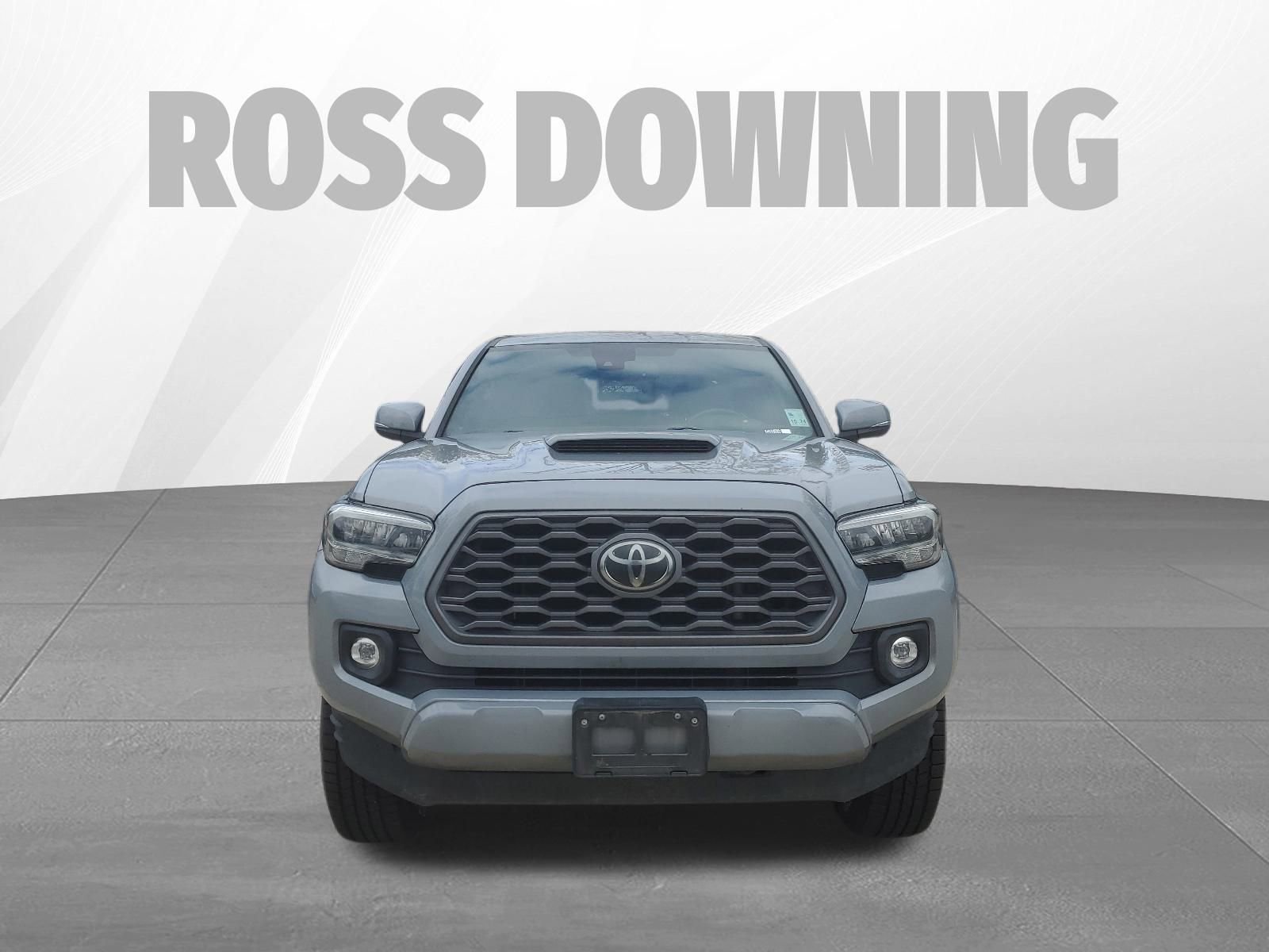 Used 2021 Toyota Tacoma TRD Sport image 2
