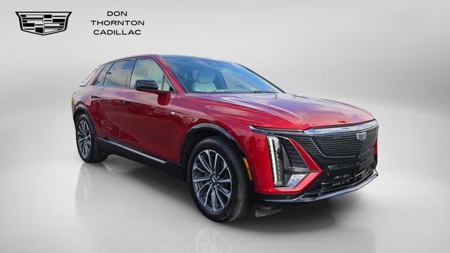 Certified 2024 Cadillac Lyriq Sport w/ LPO, Floor Liner Package AWD/4WD image 7