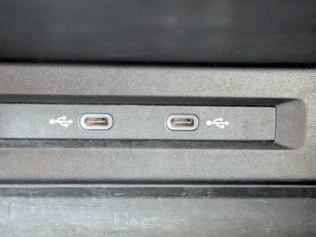 Certified 2023 Volkswagen Tiguan SE FWD image 24