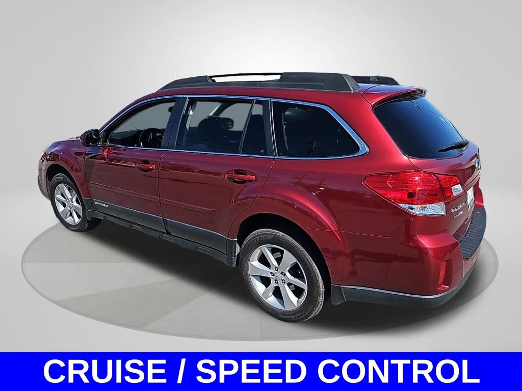 Used 2013 Subaru Outback 2.5i Premium w/ All-Weather Pkg AWD/4WD image 11