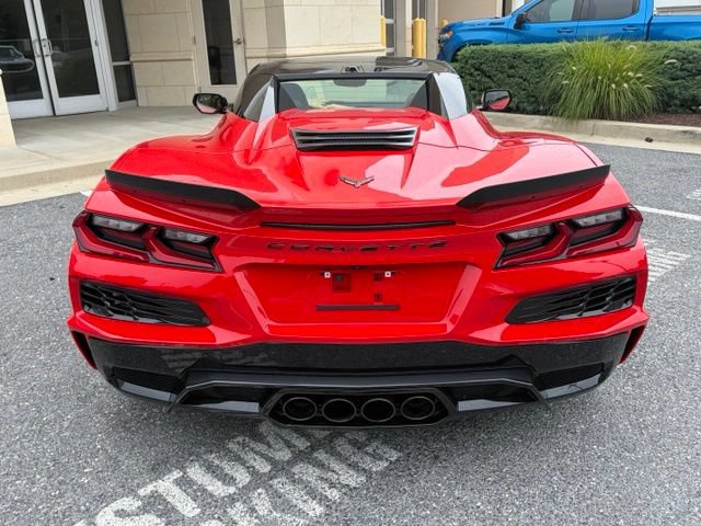 Used 2023 Chevrolet Corvette Z06 w/ Stealth Interior Trim Package RWD image 4