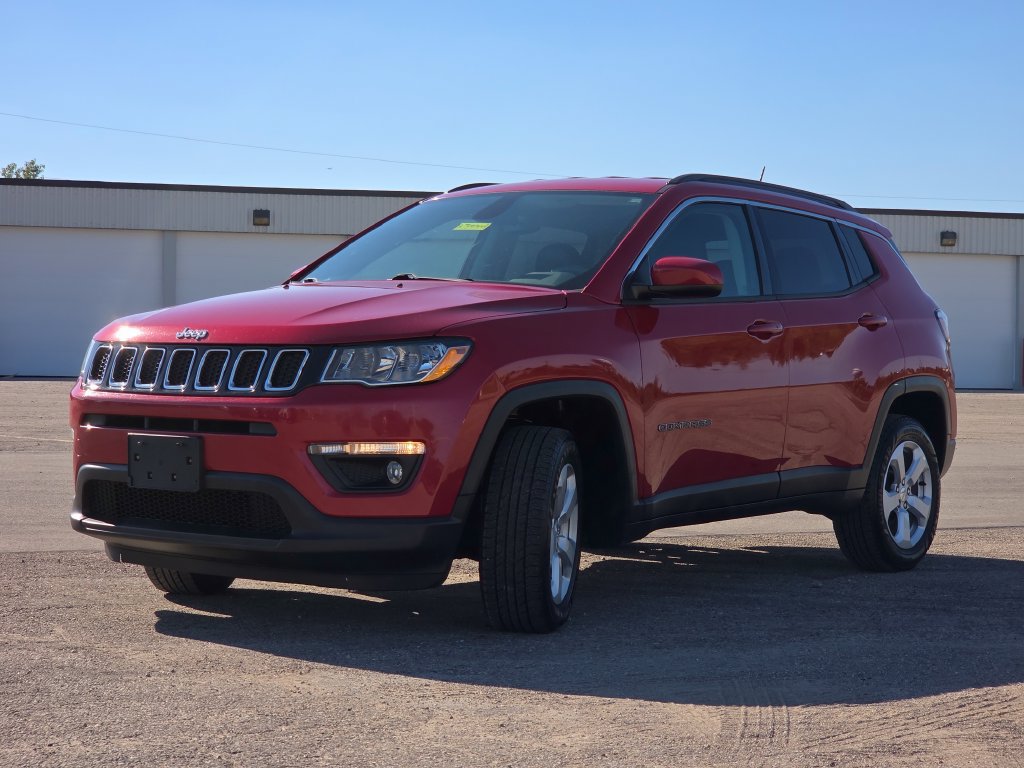 Used 2019 Jeep Compass Latitude w/ Popular Equipment Group AWD/4WD image 18