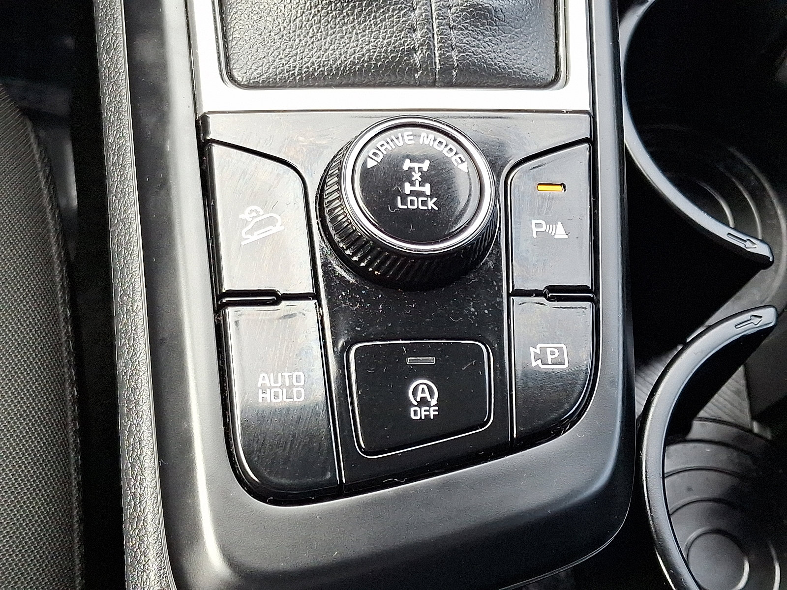 Used 2023 Kia Sportage LX image 25