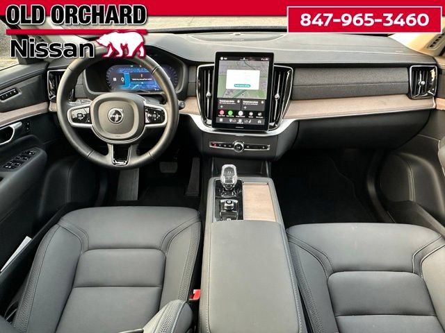 Used 2025 Volvo XC90 B6 Plus w/ Protection Package Premier AWD/4WD image 15