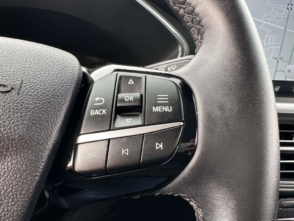 Certified 2023 Ford Escape SE FWD image 15