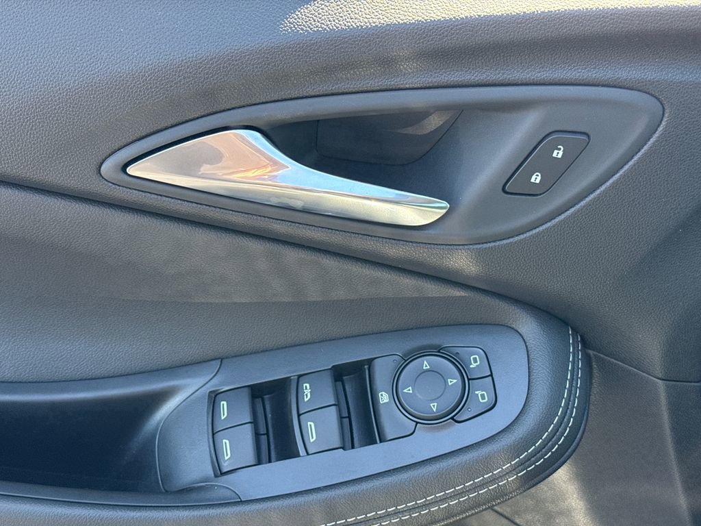 New 2026 Buick Encore GX Preferred AWD/4WD image 16