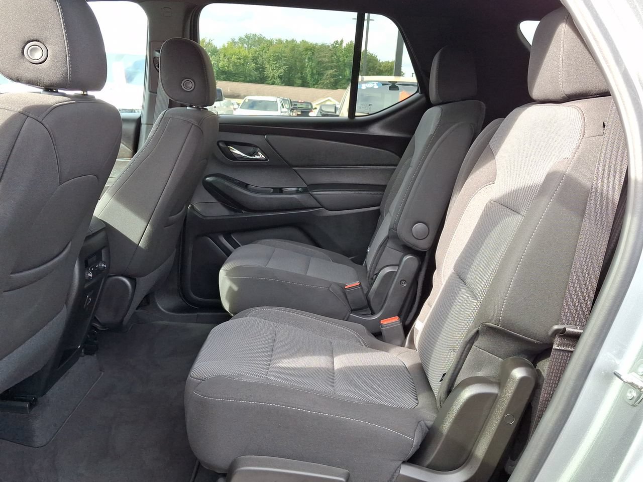 Certified 2023 Chevrolet Traverse LT FWD image 12