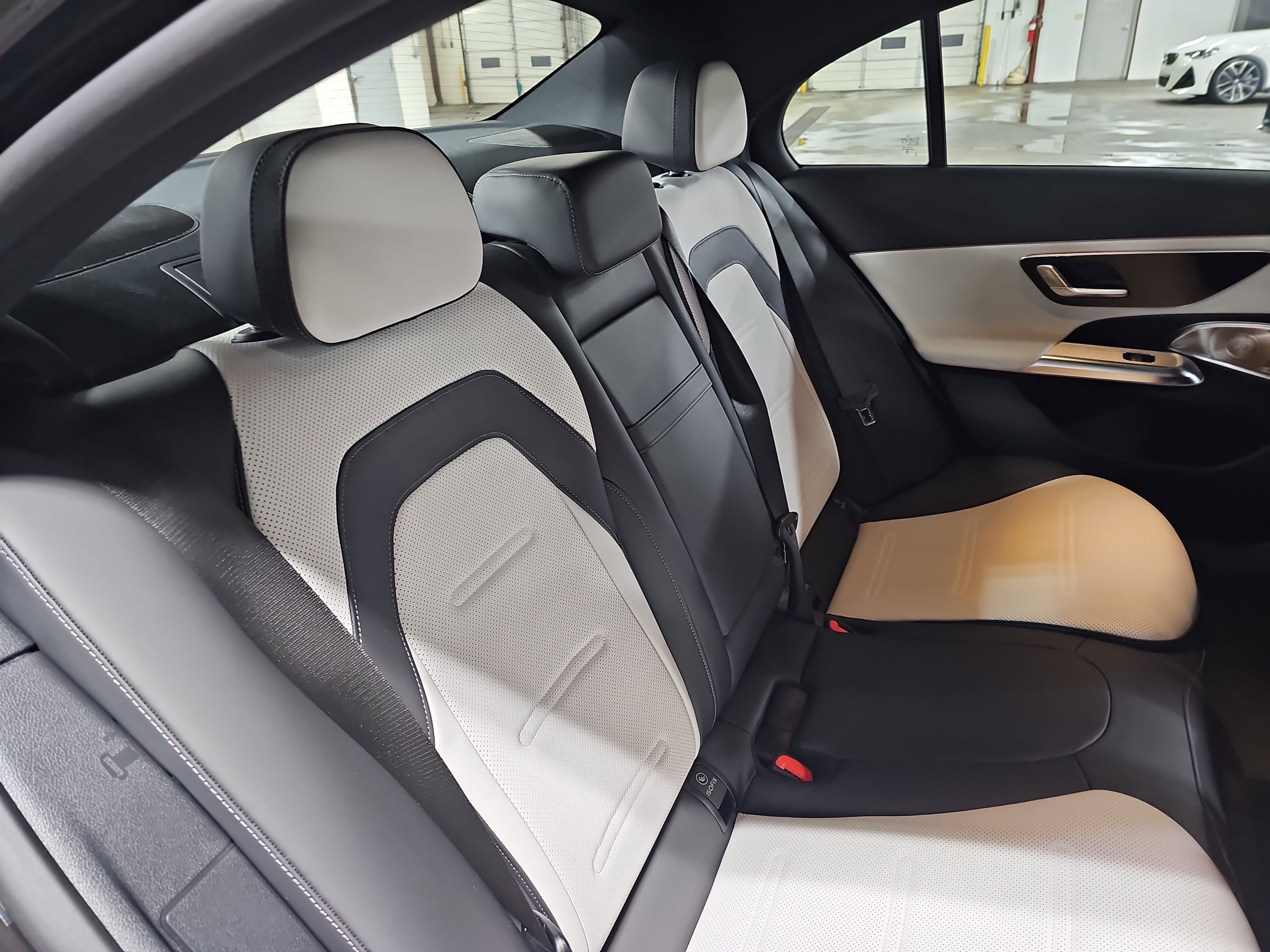 New 2026 Mercedes-Benz E 53 AMG e 4MATIC Sedan image 12