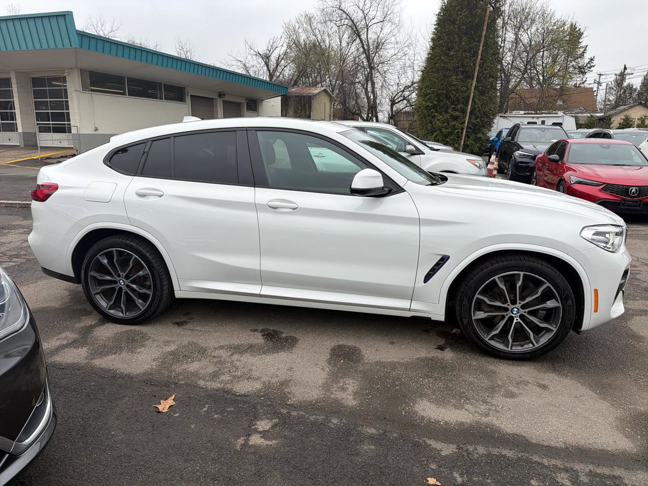 Used 2020 BMW X4 xDrive30i w/ M Sport Package 2 image 10