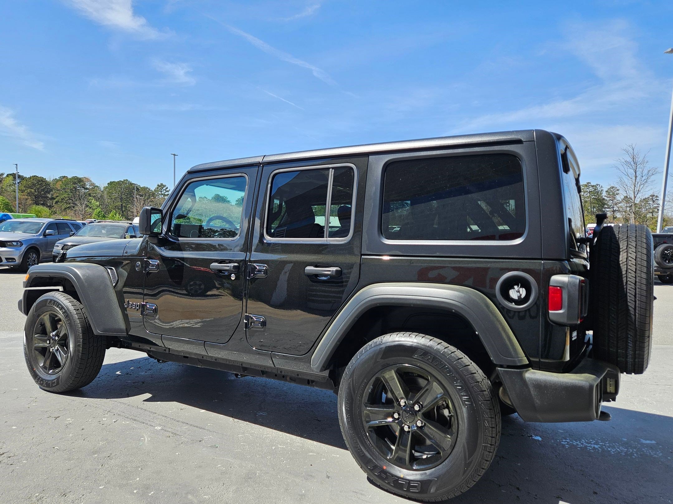 Used 2021 Jeep Wrangler Unlimited Sport image 5