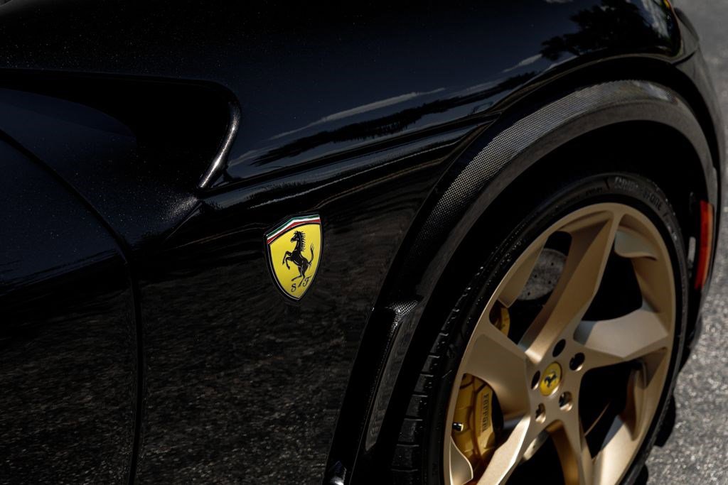 Used 2024 Ferrari Purosangue AWD/4WD image 40