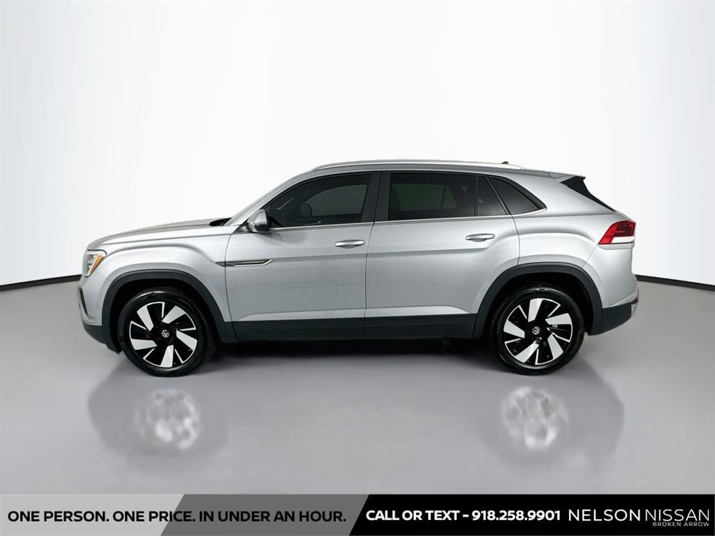 Used 2024 Volkswagen Atlas Cross Sport SE AWD/4WD image 8