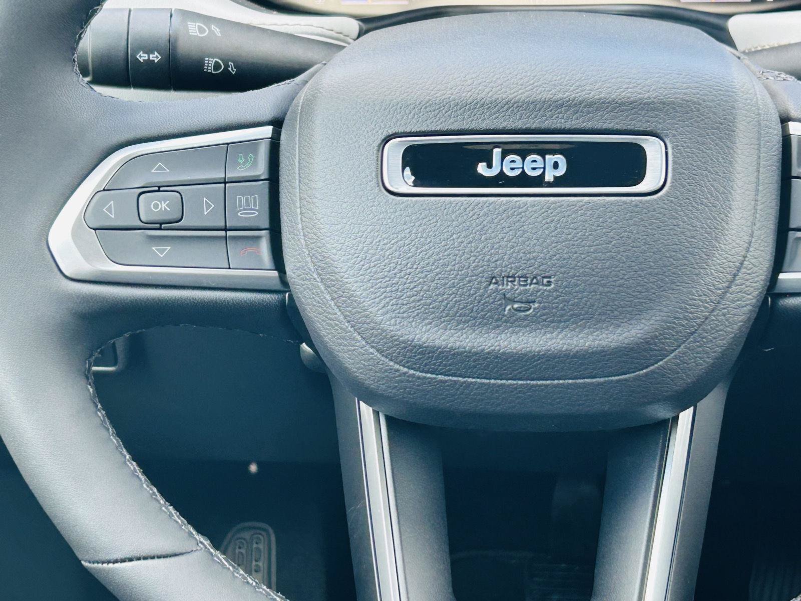 New 2026 Jeep Compass Limited AWD/4WD image 16