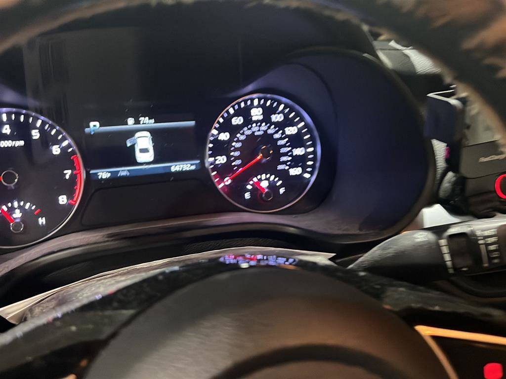 Used 2022 Kia Forte LXS FWD image 3