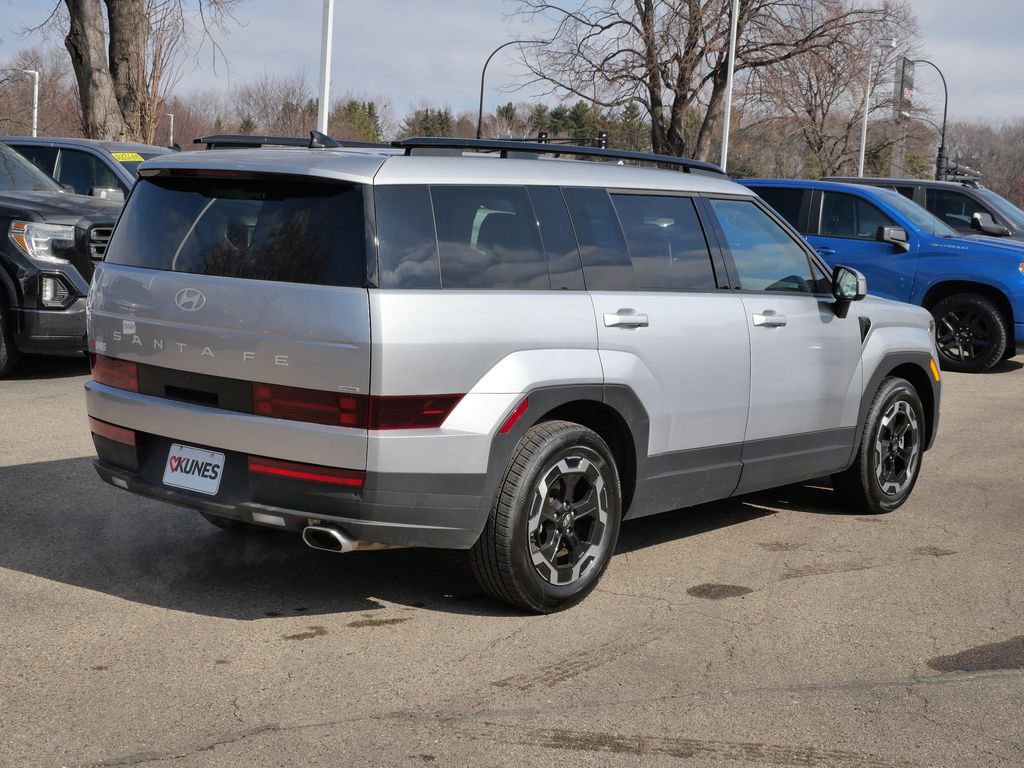 Used 2025 Hyundai Santa Fe SEL AWD/4WD image 10