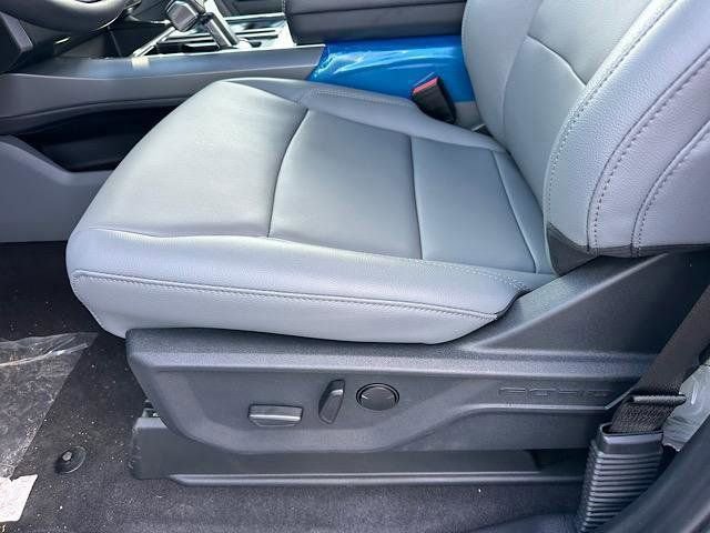 New 2025 Ford F150 Lightning Flash image 10