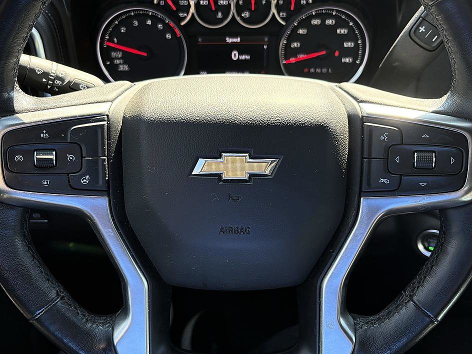 Used 2020 Chevrolet Silverado 1500 LT w/ All-Star Edition image 17