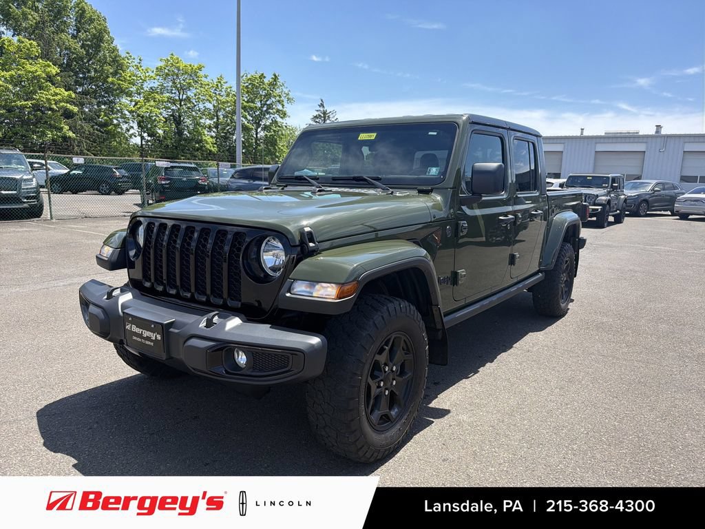 Used 2023 Jeep Gladiator Sport AWD/4WD image 1
