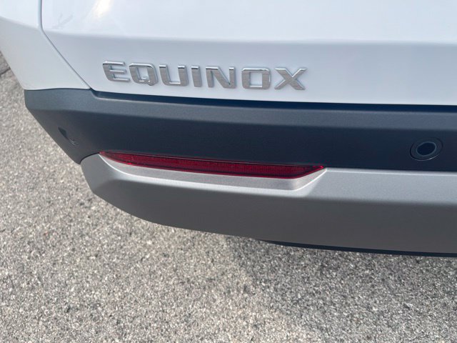 New 2027 Chevrolet Equinox LT w/ Convenience Package II FWD image 11
