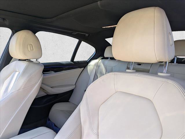 Used 2018 BMW 530e RWD image 5