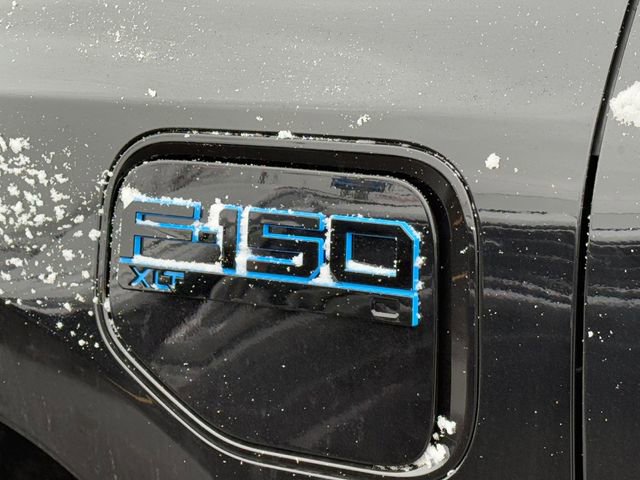 New 2025 Ford F150 Lightning XLT AWD/4WD image 8