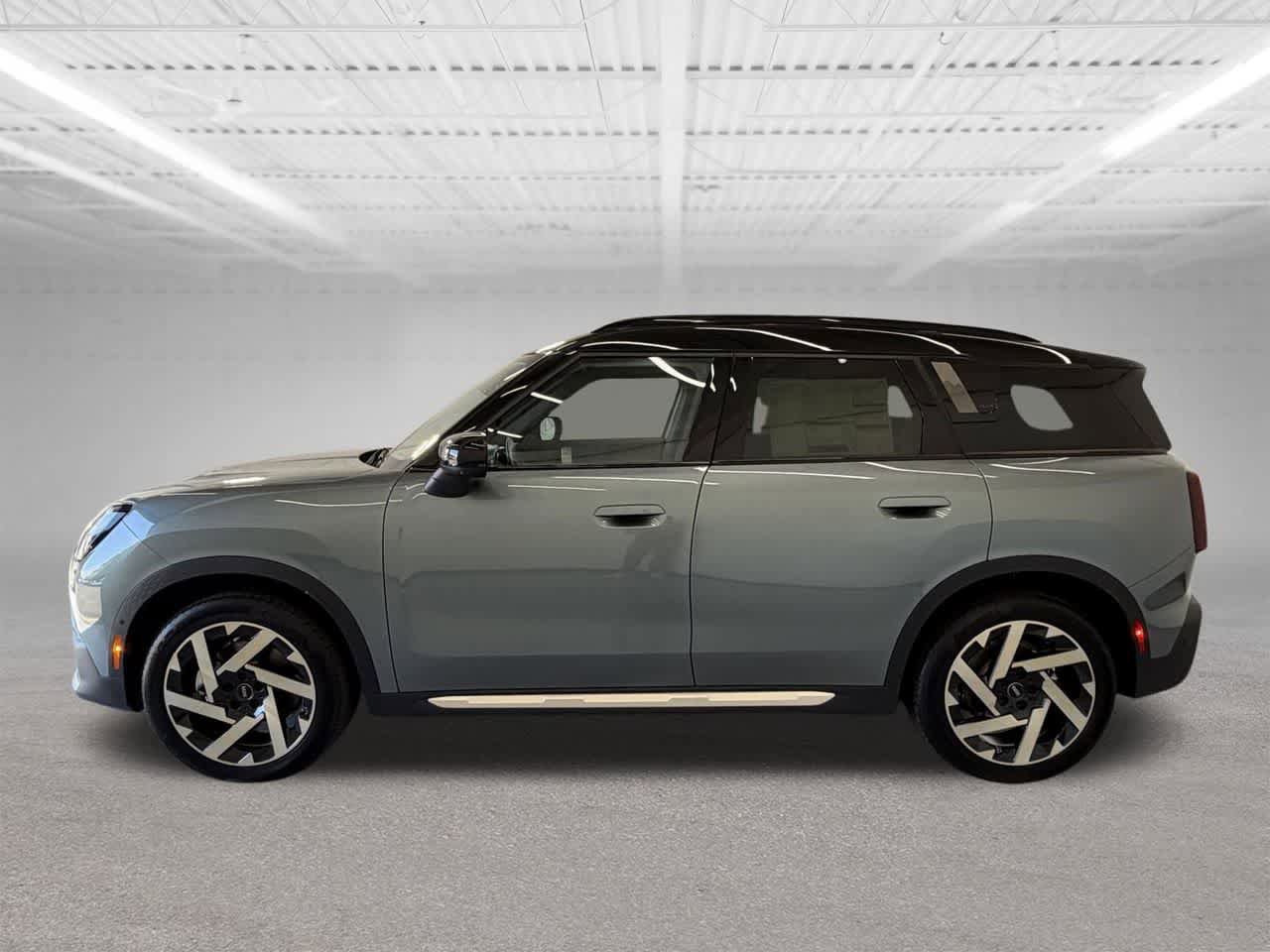 New 2026 MINI Cooper Countryman S image 2