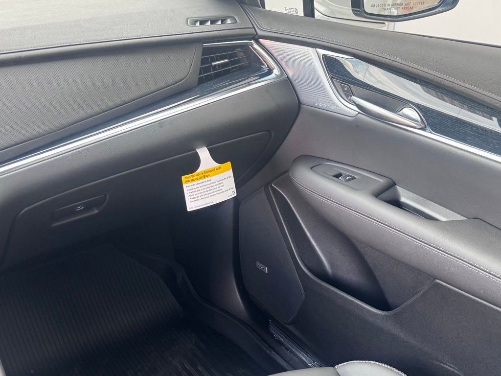 New 2026 Cadillac XT5 Premium Luxury w/ LPO, Floor Liner Package FWD image 27