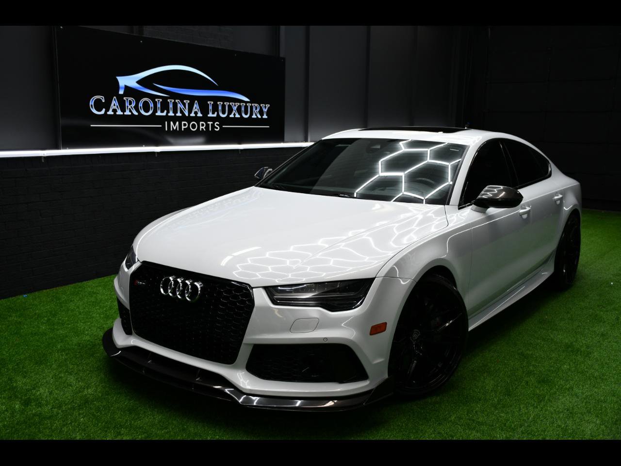 Used 2017 Audi RS 7 Performance w/ Driver Assistance Package image 1