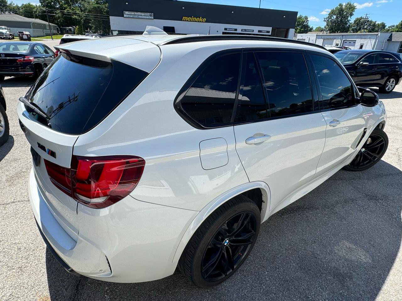 Used 2016 BMW X5 M AWD/4WD image 12