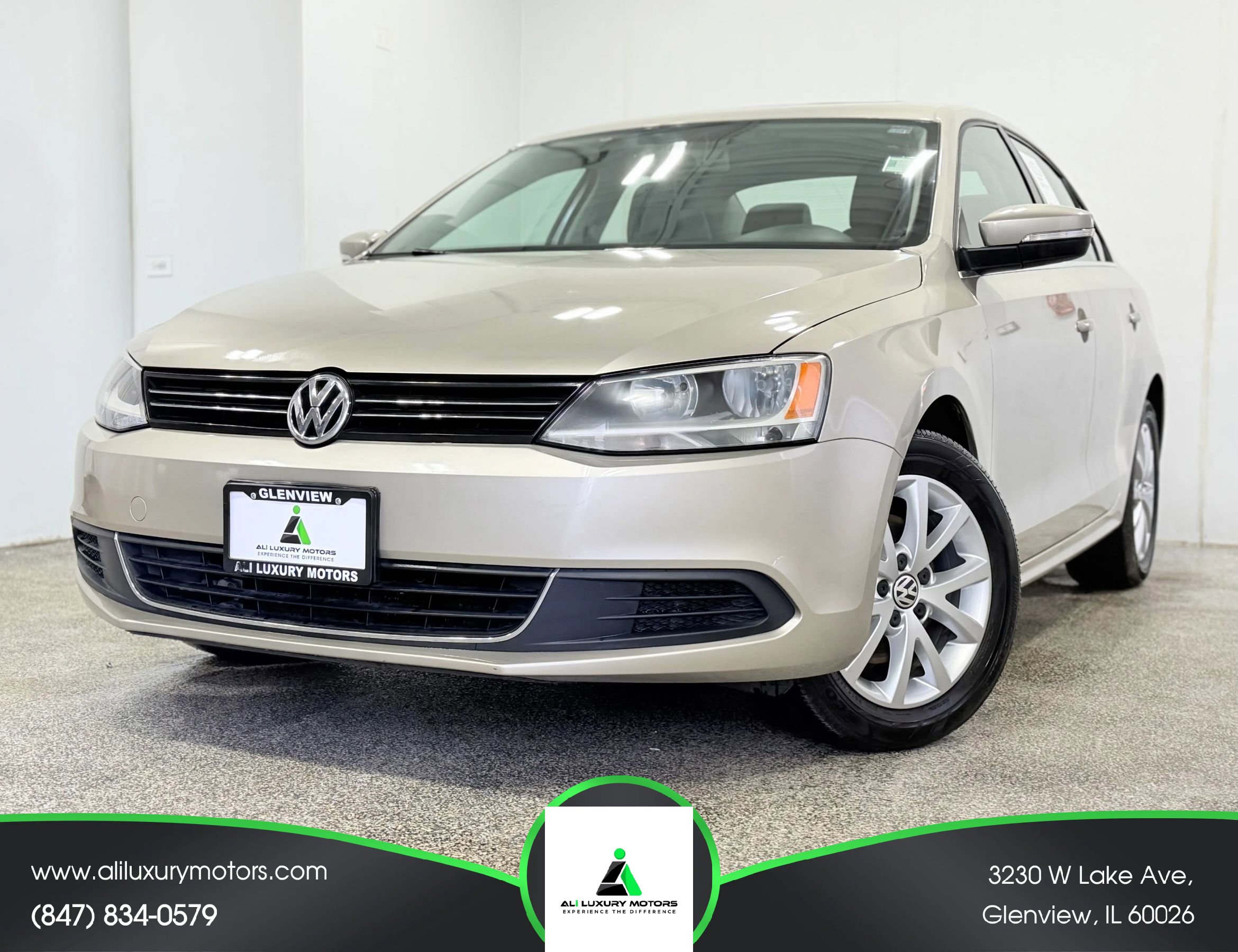 Used 2013 Volkswagen Jetta SE image 1