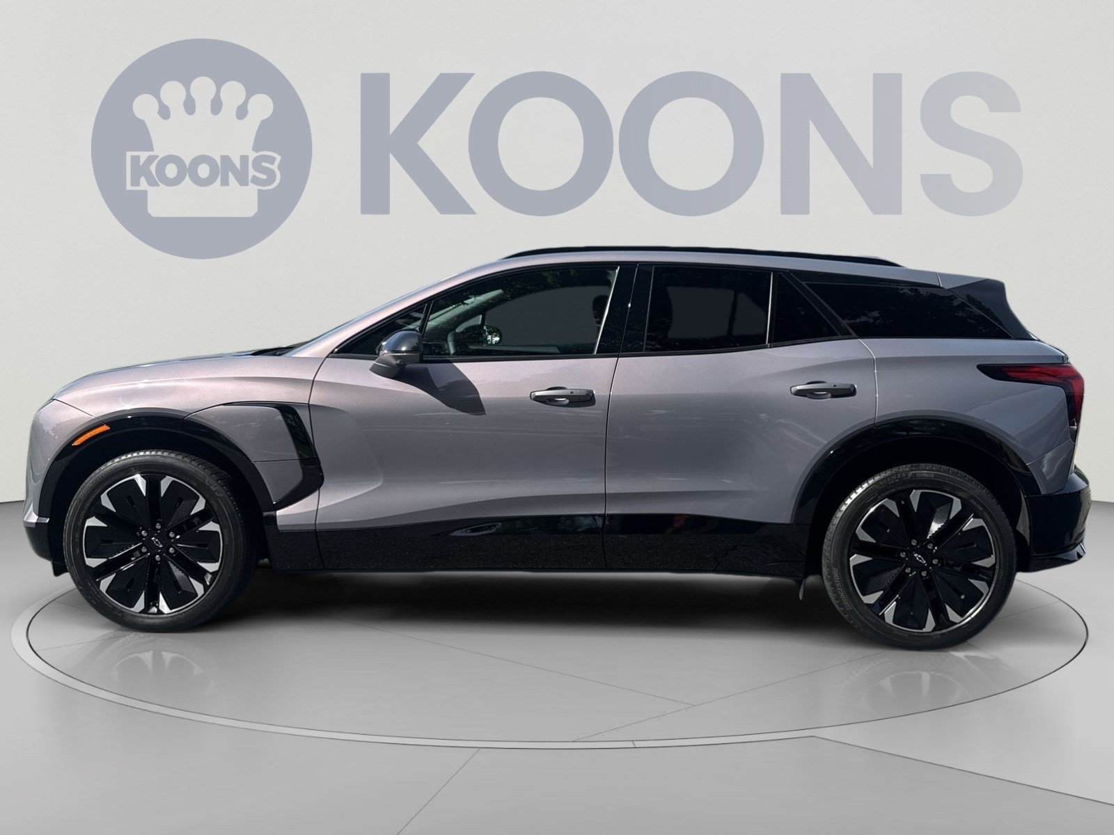 Used 2024 Chevrolet Blazer EV RS AWD/4WD image 2
