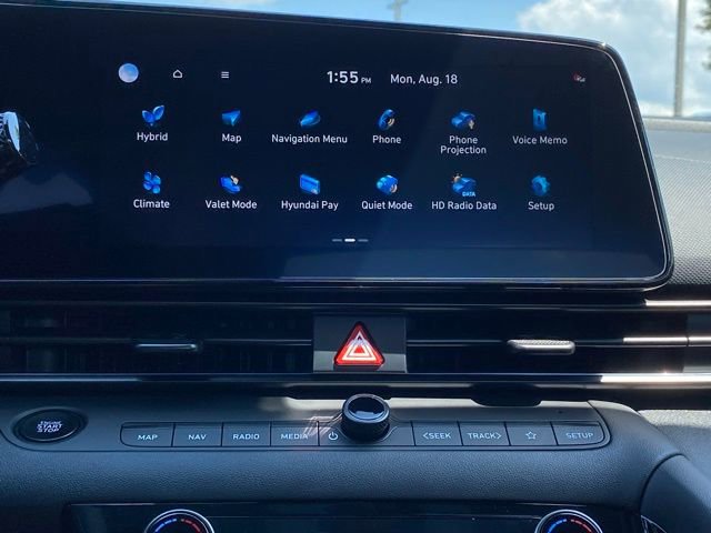 New 2025 Hyundai Elantra Hybrid FWD image 14