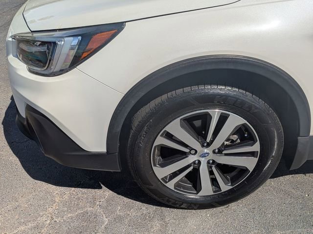 Used 2018 Subaru Outback 2.5i Limited image 9