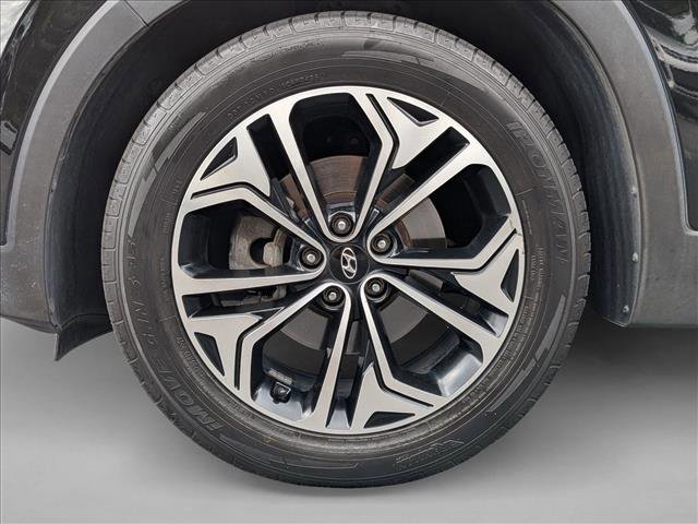 Used 2020 Hyundai Santa Fe Limited FWD image 19