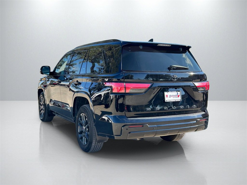 Used 2024 Toyota Sequoia Platinum image 7