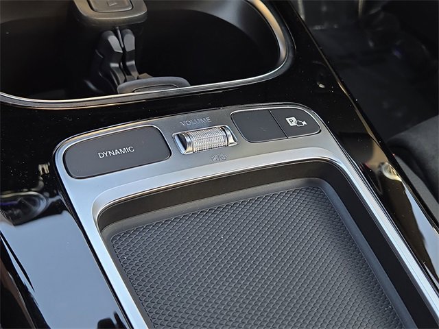 New 2025 Mercedes-Benz CLA 35 AMG 4MATIC image 16